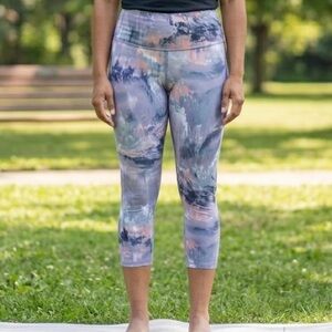 Marika Sport Cropped Leggings Purple Pink Abstract High Rise Yoga Pants Sz S EUC